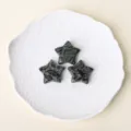 Natural crystal stone star pocket stone 3cm, unique green mineral pentagram crystal ornament. - 雀仔石