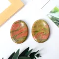 Natural crystal worry stone oval palm stone massage gemstone polished pocket crystal healing item - Unakite