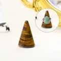 Support de bague conique en pierre de cristal naturel variante, élégant présentoir bijou - Œil de tigre