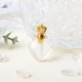 Pendentif flacon de parfum en cristal en forme de cœur avec bouchon couronne doré DIY accessoire. - Cristal de Roche-Or