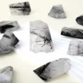 Cuarzo Rutilado Negro Natural Piedra Cristal Pulida Forma Libre Decoración Cura - Paquete de 100g