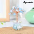 Mini kristallen boom ornament met natuurlijke aquamarijn edelsteentjes en koperdraad. - Aquamarijn