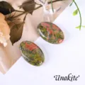 Pierre de palme en unakite naturelle cristal massage pierre de guérison bureau décor. - Unakite