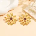Élégantes boucles d'oreilles clous fleur en acier inoxydable plaqué or 18K pierre violette. - Boucles d'Oreilles (E01260) / Améthyste (E01260)