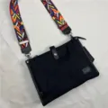 Borsa a tracolla in nylon Threebox da uomo, elegante borsa a spalla con tracolla colorata. - 5 Pollici / Nero 24