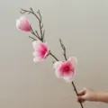 Ramo di magnolia artificiale a 3 teste fiori di seta decorazione domestica oggetti di scena per foto - Rosa