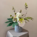 Composition de fleurs artificielles en vase gris décoration d'intérieur de luxe mariage accessoires - Bouquet + Vase 2