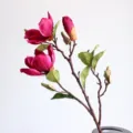 Künstlicher Magnolienblüten Seidenzweig für Zuhause Wohnzimmer Hochzeit Dekoration Blumen - Fuchsie