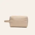 Sac de voyage cosmetique beige avec rayures horizontales et poignee laterale. - Beige