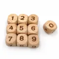12mm Perles en Bois Chiffres Jouet Éducatif DIY Dés Carrés Gravés au Laser Bricolage - Pack de Chiffres Mixtes / 10 Pièces/Paquet