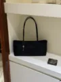 Sac cabas épaule noir minimaliste avec porte-clés chic, sac à main décontracté pour femme. - Noir