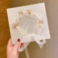 Bellissimo cerchietto per capelli di perle e fiori diadema nuziale per ragazze - No.5 Cerchietto con Fiori e Perle Bianche / Circa 40cm