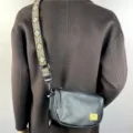 Borsa a tracolla a mezzaluna nera casual in stile giapponese con tracolla larga fantasia per uomo - Nero 32