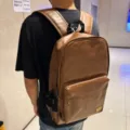Zaino retro in pelle marrone per uomo e donna, elegante borsa vintage per laptop e lavoro. - Marrone chiaro
