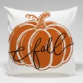 Cuscino bianco con stampa di zucca autunnale e testo fall per decorazioni domestiche. - Singolo lato / 45x45cm