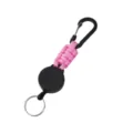 Uittrekbare karabijnhaak sleutelhanger met roze paracord vlechtwerk en stevige metalen ring. - Roze