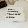 White mailer box photocard packaging box gift cardboard shipping box aesthetic design - Ins Solid English Style / 18.5x16x6cm