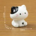 Mignonne figurine miniature de chat vache en céramique décoration de bureau accessoire - Chat Assis / Vache