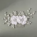 Eleganter weißer Blumen Haarkamm mit Perlen und Strass für Braut und Party Anlässe - Süßer Party-Haarkamm (HS-J7090S)