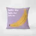 Détail de coussin en velours violet avec banane et impression lucky day, oreiller décoratif. - 35x35cm (Housse seule) / Dopamine crème-4