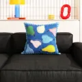 Bequemer Kissen mit bunten Birnen Motiv fuer modernes Wohnzimmer und bequemes Sofa. - Blau Karo Birne Spaß