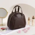 Vintage braune PU Muschel Kosmetiktasche für Damen, große tragbare Reise Make-up Tasche. - Braun