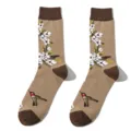 Calzini marroni con motivo colibrì e fiori bianchi, morbido misto cotone per uso quotidiano. - Stile Stampa Colibrì E Grappolo Di Fiori (A1185)