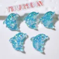 Amuletos de delfín de resina azul con purpurina, perfectos para decorar fundas y zapatos DIY. - Dije para Zapato (Botón de 1.2CM pegado en la parte posterior) / Delfín