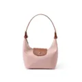 Sac bandoulière en nylon rose style dumpling avec poignée et rabat en cuir marron chic. - S / Rose poudré