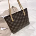 Classic brown monogram tote bag for women, large capacity chic PU leather shoulder bag. - Brown Monogram