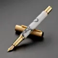 Stylo plume avec corps en acrylique marbré blanc et finitions dorées, beau cadeau d'affaires. - Blanc-Clip Doré