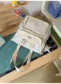 Süße Pünktchen Canvas Ita Tasche für Studentinnen, klare Vordertasche Schultertasche. - Mit Anhänger / Weiß