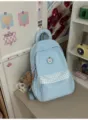 Sac à dos bleu clair décontracté à carreaux avec patch d'ours mignon et pendentif en peluche. - Avec Pendentif / L / Bleu