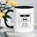 Taza de café de cerámica en blanco y negro con diseño tipográfico personalizado. - Estilo 9