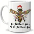 Witte keramische koffiemok met schattige kerstbijenafbeelding en feestelijk vakantieontwerp voor op kantoor. - Stijl 4