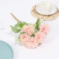 Künstlicher rosa Chrysanthemen Blumenstrauß, 6-Zinken Kunstblume für Deko und Requisiten. - Champagner