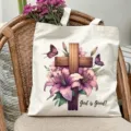 Vista detallada de bolso de lona blanca con estampado de cruz floral, regalo casual. - Estilo Cruz Lirio