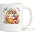 Tazza da caffè in ceramica bianca con simpatico gatto nel cestino di fiori per ufficio. - Stile Gatto Fresco