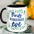 Tasse à café en céramique classique avec poignée noire, couronne de feuilles et texte. - Style 7