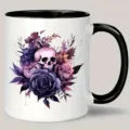 Taza de café de cerámica blanca con asa negra y estampado de calavera y rosas góticas. - Estilo 9