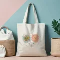 Detail van canvas tas met kleurrijke vuurwerkopdruk en een zeer duurzame geweven textuur. - Vuurwerkprint Stijl