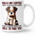 Taza de cafe de ceramica con un gracioso diseño de perro enojado y texto humoristico diario. - Estilo 5