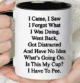 Kaffeebecher aus Keramik mit lustigem Spruch, schwarz-weißes Design für Büro und Alltag. - 11OZ / Schwarz Weiß