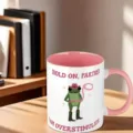 Rosa Keramik Kaffeetasse mit süßem Cowboy Frosch Druck und lustigem Spruch für Büro und Zuhause. - Stil 1