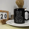 Schwarze Keramiktasse mit lustigem Spruch, perfekte Kaffeetasse für Büro, Alltag und Geschenke. - 11OZ / Schwarz