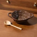 Ciotola in ceramica con due manici e cucchiaio, marrone miele, 6 pollici, capacità 550ml. - Ciotola per Zuppa con Cucchiaio - Marrone Miele - 1 Pezzo