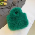 Sac bandoulière en peluche verte avec chaîne, sac à main moelleux tendance pour femmes. - Vert