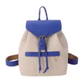 Sac à dos en paille élégant pour femmes avec rabat en cuir bleu, idéal pour l'été. - Bleu