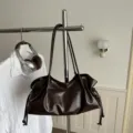 Casual schoudertas grote capaciteit herfst nieuwe slouchy geplooide design mode - Koffie