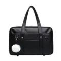 Vista detallada del bolso escolar japonés JK de cuero PU negro con pompón de felpa suave. - Bolsa Individual / Negro (Mate)